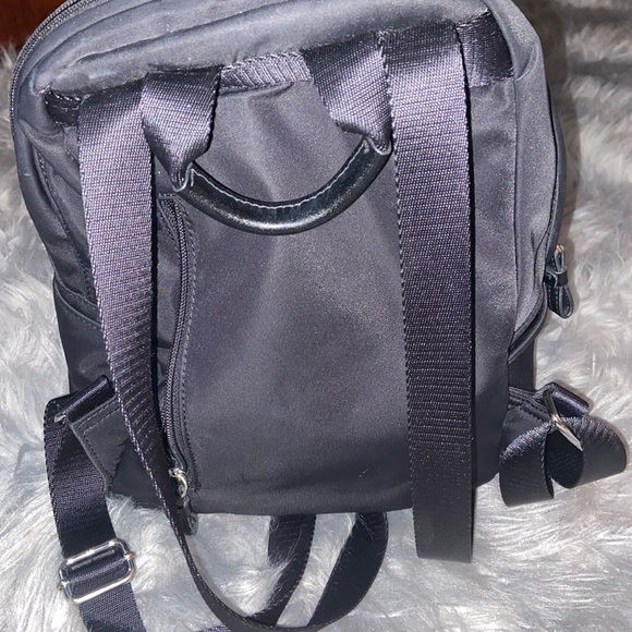 Small back bag - Picture 3 of 6